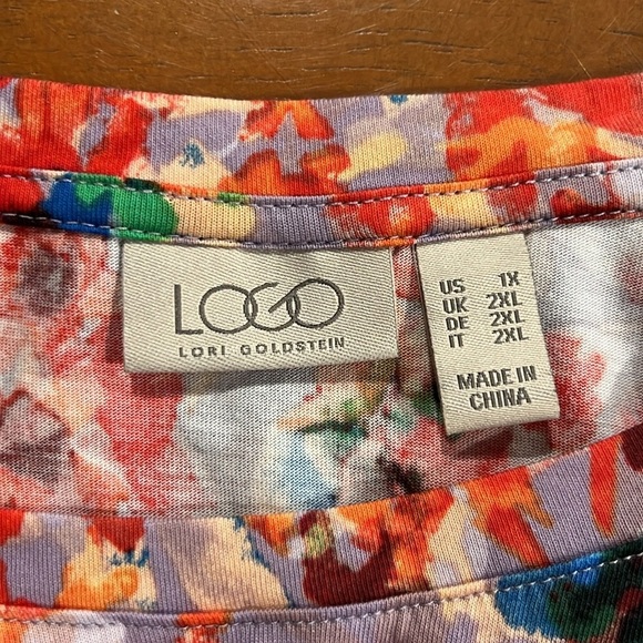 LOGO by Lori Goldstein QVC multi color floral 3/4 sleeve top size 1X - Picture 6 of 8